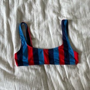 Boys and arrows swim top